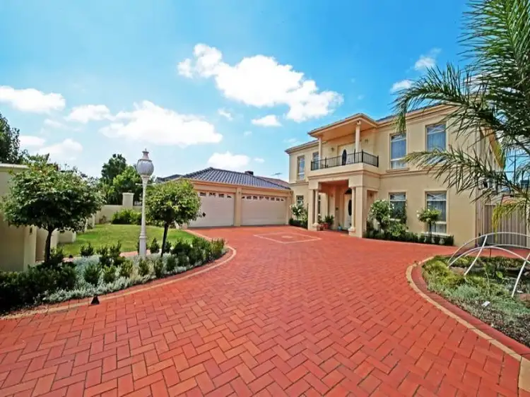 95 The Avenue, Sunshine West VIC 3020