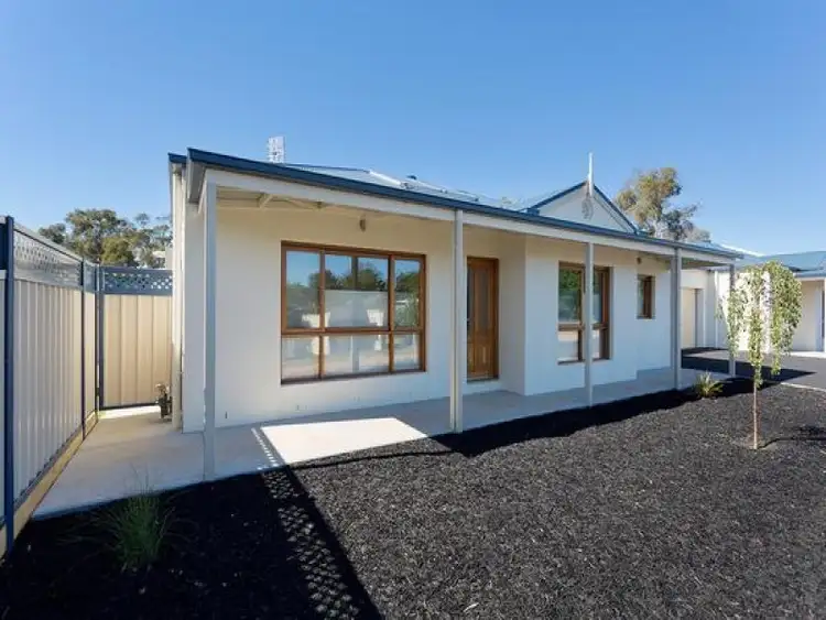 Main view of Homely house listing, 2/2 Murphy Street, Castlemaine VIC 3450