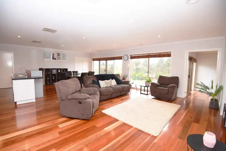 Sixth view of Homely house listing, 6 Marion Place, Drouin VIC 3818
