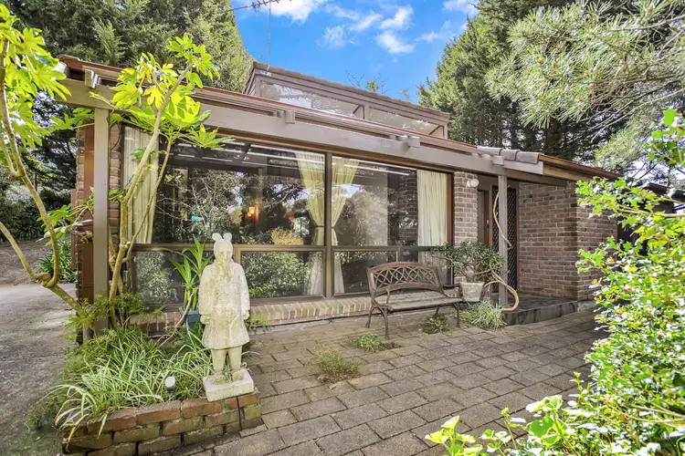 10 Rudall Avenue, Crafers SA 5152