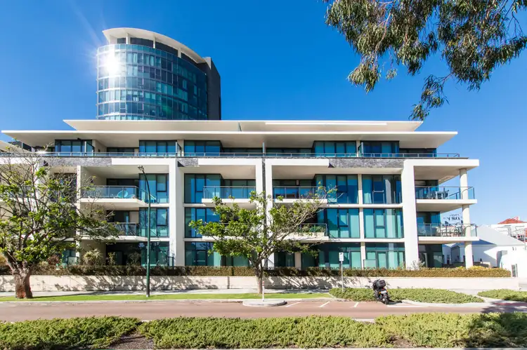 W301/70 Canning Beach Road, Applecross WA 6153