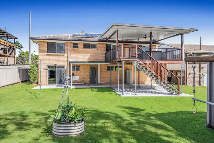 27 Rosedene Street, Manly West QLD 4179
