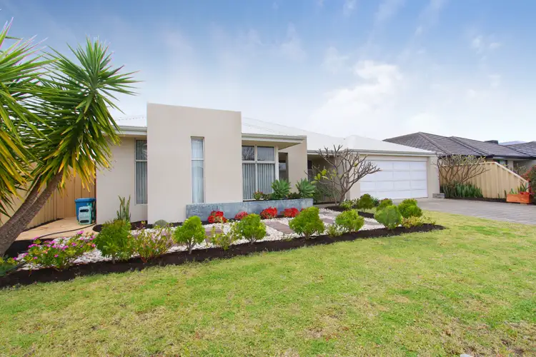 15 Pardalote Road, Harrisdale WA 6112