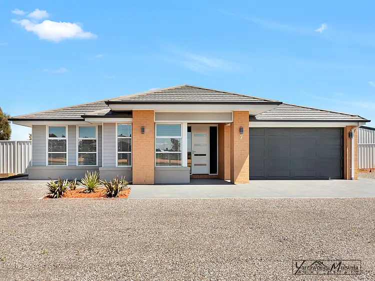 Second view of Homely house listing, 7 Kingfisher Drive, Mulwala NSW 2647