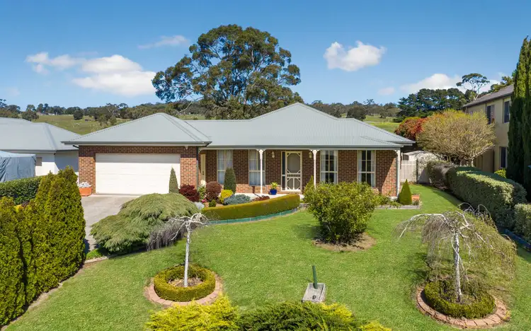 Second view of Homely house listing, 8 Morilla Court, Gisborne VIC 3437
