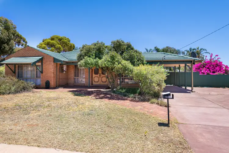 6 Hicks Road, Hannans WA 6430
