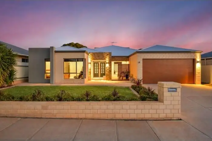 7 Puri Road, Hannans WA 6430