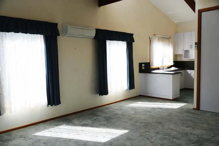 Fifth view of Homely unit listing, 2/10 Robert Street, Smithton TAS 7330