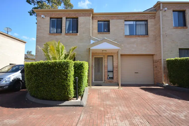 10/80 Metella Road