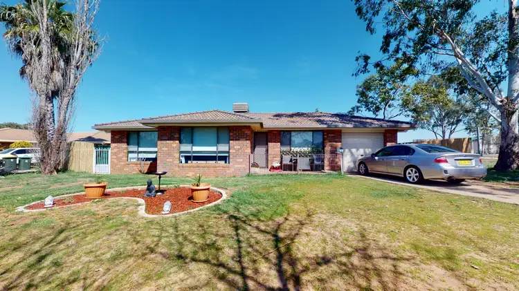 Main view of Homely house listing, 10 Currawong Road, Dubbo NSW 2830
