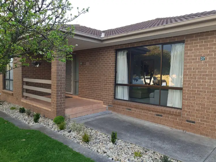37 Mary Street, Safety Beach VIC 3936