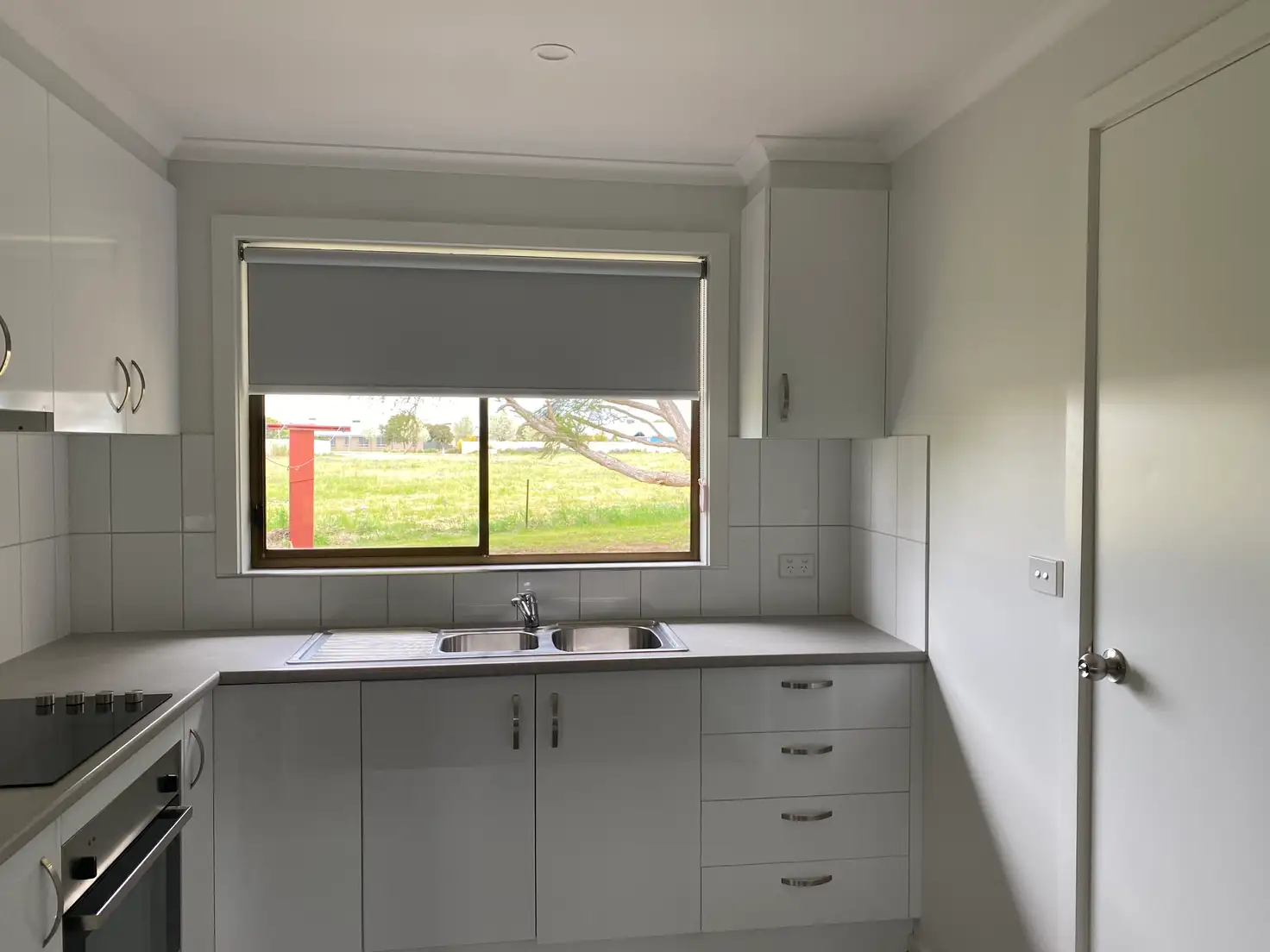 Main view of Homely unit listing, 1/11 Hogans Road, Yarrawonga VIC 3730