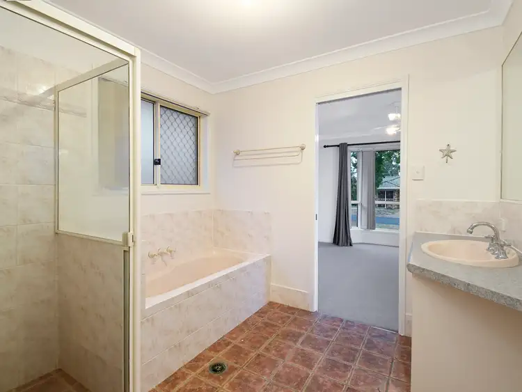 Fourth view of Homely house listing, 4 Battersea Close, Forest Lake QLD 4078