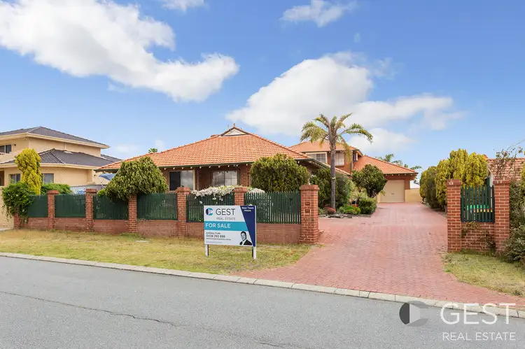 118 ALFREDA AVENUE, Noranda WA 6062