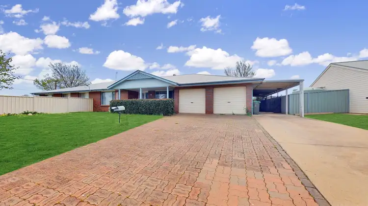 8 Doncaster Avenue, Dubbo NSW 2830