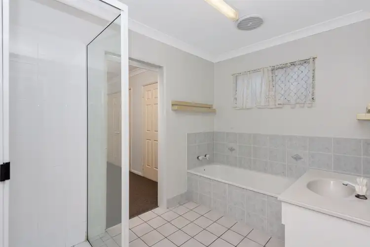 Sixth view of Homely house listing, 18 Fielding Way, Kirwan QLD 4817