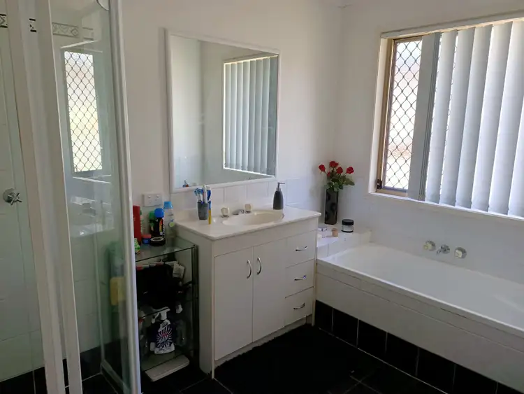 Fourth view of Homely house listing, 2 Banbury Close, Bundamba QLD 4304