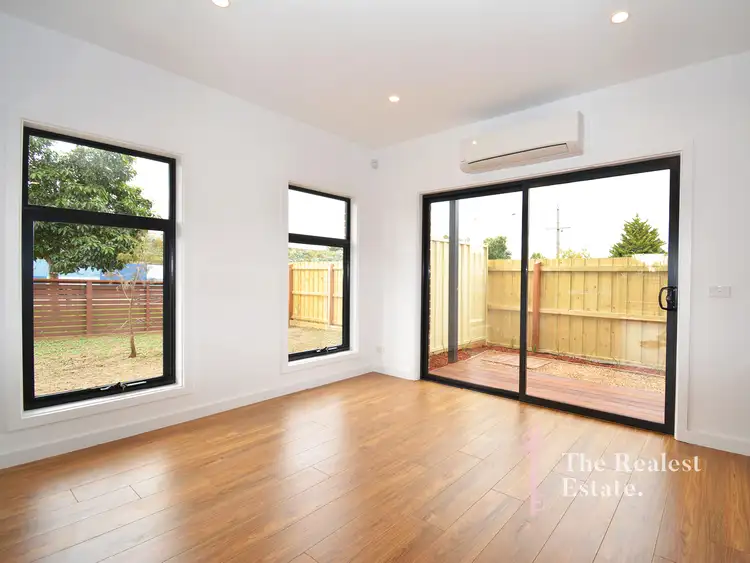 Fifth view of Homely house listing, 1/1 Fox Court, Jacana VIC 3047