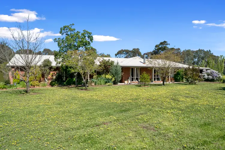 22 Noarana Drive, Benalla VIC 3672