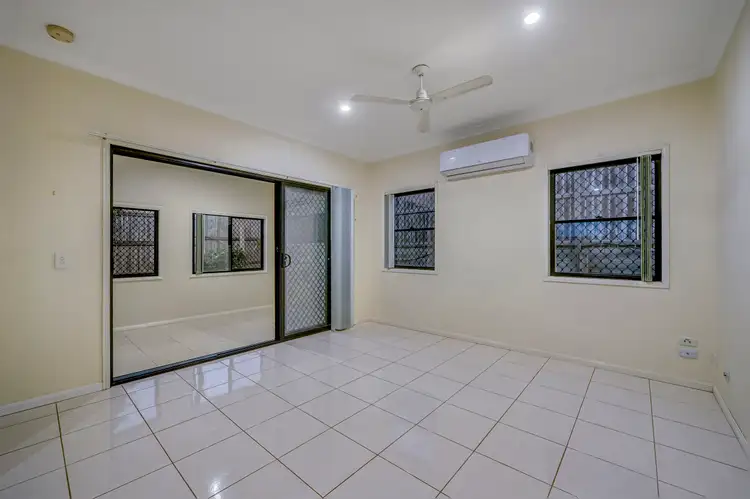 Fifth view of Homely house listing, 10 Freesia Close, Springfield Lakes QLD 4300