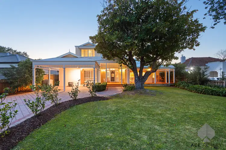 7 Third Avenue, Applecross WA 6153