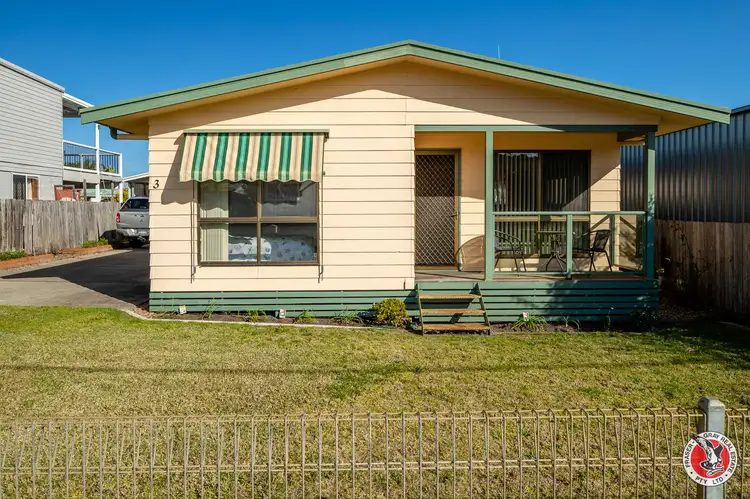 3 Kingston Place, Tomakin NSW 2537