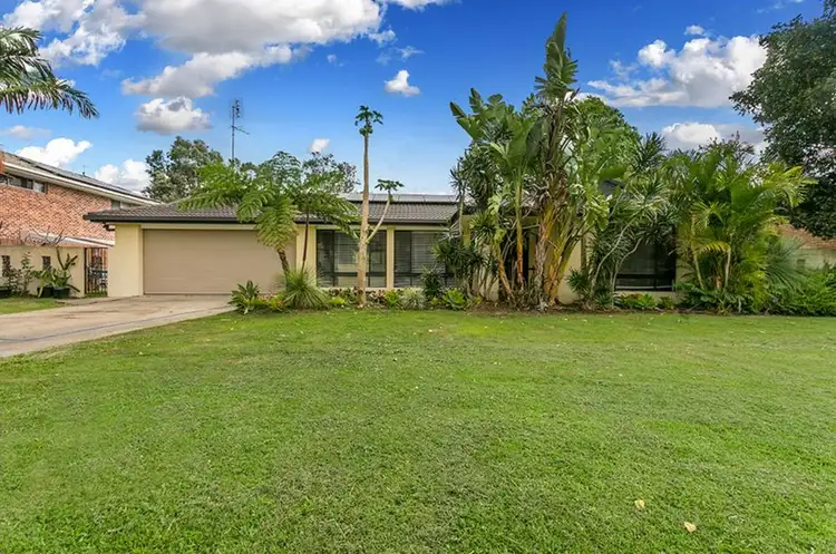 6 Terrara Court, Ocean Shores NSW 2483