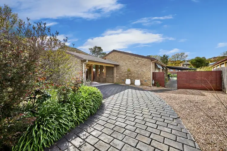 6 Terra Rossa Court, Mooroolbark VIC 3138