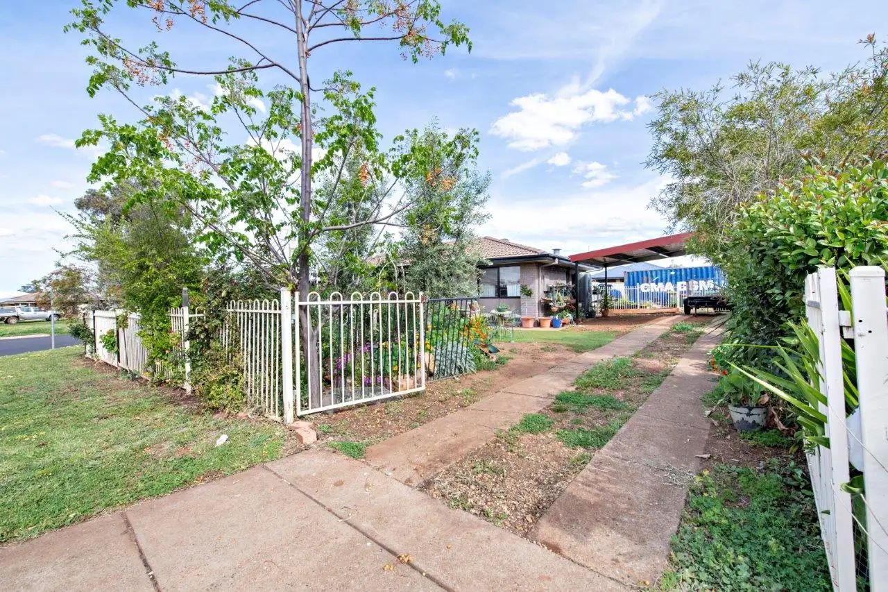 Main view of Homely house listing, 40 Spears Drive, Dubbo NSW 2830