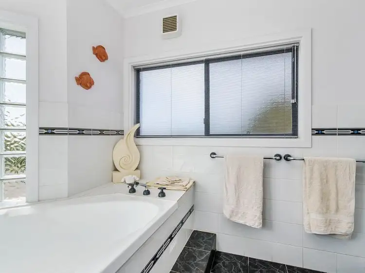 Sixth view of Homely house listing, 2 Fifth Street, Beachport SA 5280