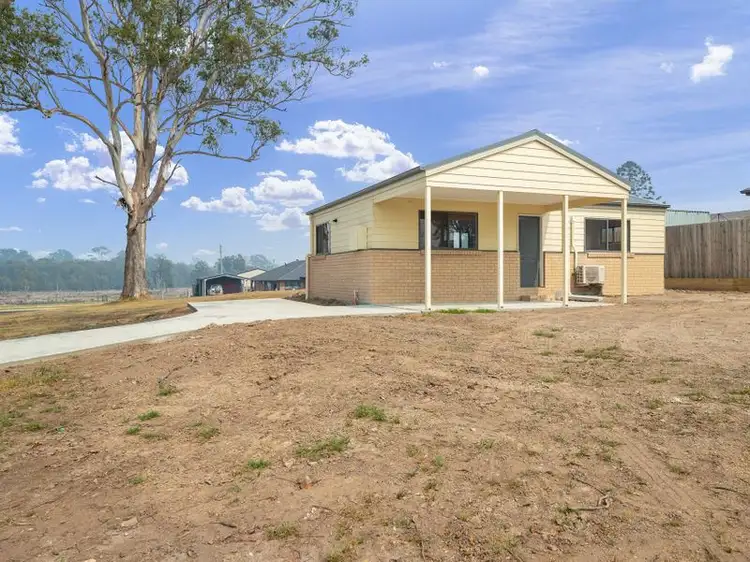 3 Joy Place, Moruya NSW 2537