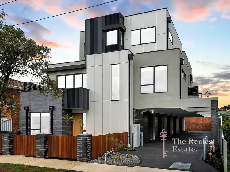 1/3 McCracken Avenue, Pascoe Vale VIC 3044