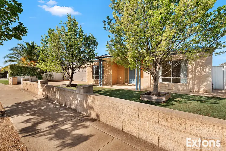 16 Fields Avenue, Yarrawonga VIC 3730