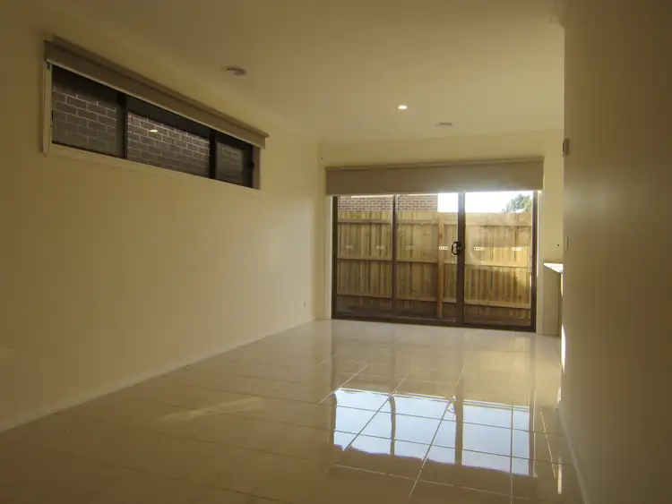 Fourth view of Homely townhouse listing, 1/50 Malcolm Creek Parade, Craigieburn VIC 3064