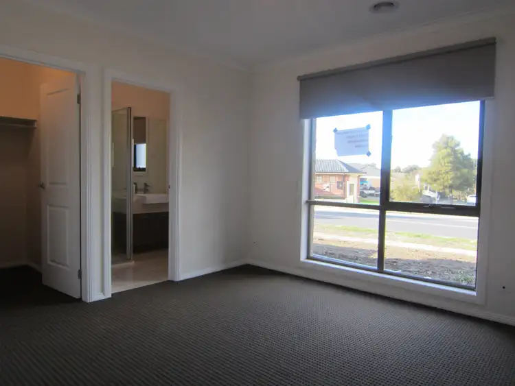 Fifth view of Homely townhouse listing, 1/50 Malcolm Creek Parade, Craigieburn VIC 3064