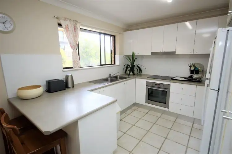 Seventh view of Homely unit listing, 5/32 Mitre Street, St Lucia QLD 4067