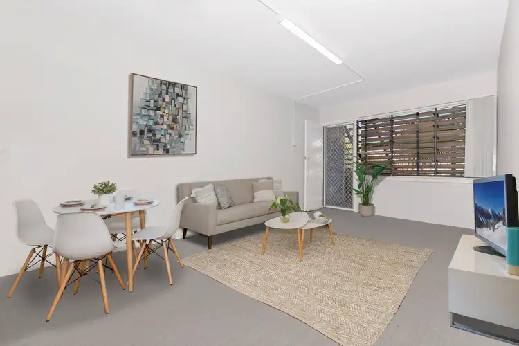 Second view of Homely block of units listing, 1-4 19 Carr Street, Hermit Park QLD 4812