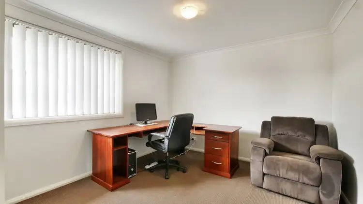 Sixth view of Homely house listing, 5 Thornett Place, Dubbo NSW 2830