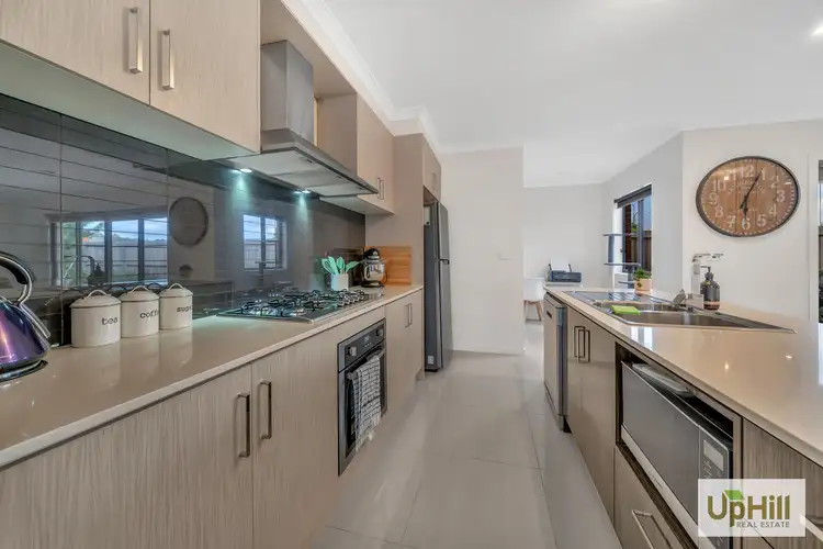 Second view of Homely unit listing, 5 CREEKTON CLOSE, Pakenham VIC 3810