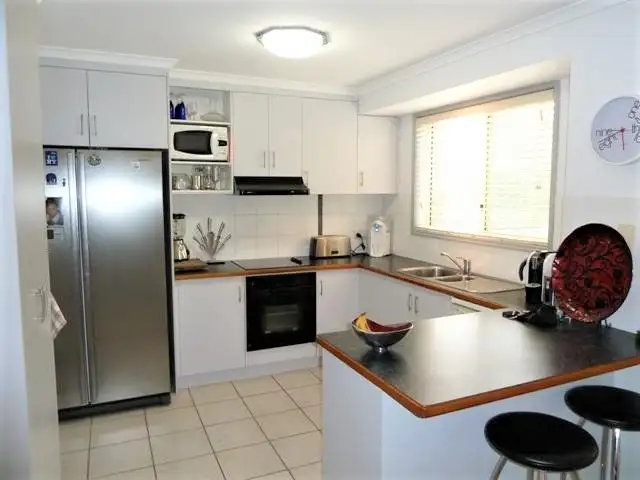 Fourth view of Homely townhouse listing, 3/354 Schubach Street, East Albury NSW 2640