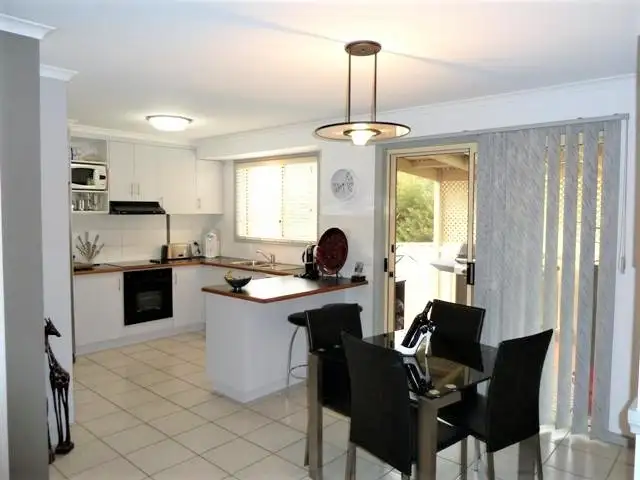 Fifth view of Homely townhouse listing, 3/354 Schubach Street, East Albury NSW 2640
