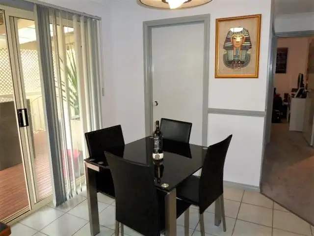Sixth view of Homely townhouse listing, 3/354 Schubach Street, East Albury NSW 2640