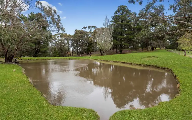Sixth view of Homely house listing, 11 Strathclyde Crescent, Woodend VIC 3442