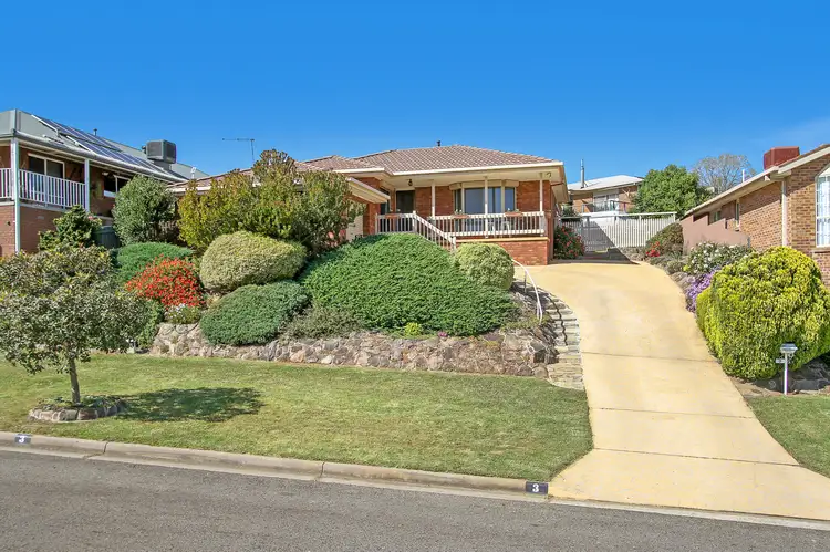 3 Orchard Way, Lavington NSW 2641