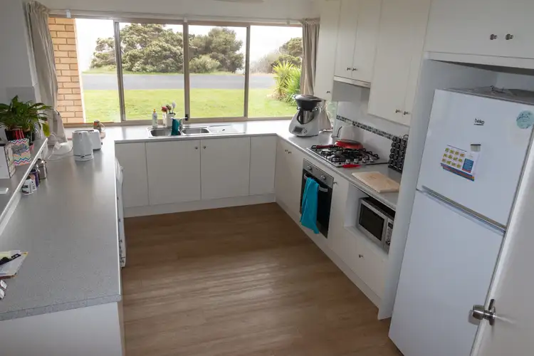 Fifth view of Homely house listing, 8 Warrengie Drive, Meningie SA 5264