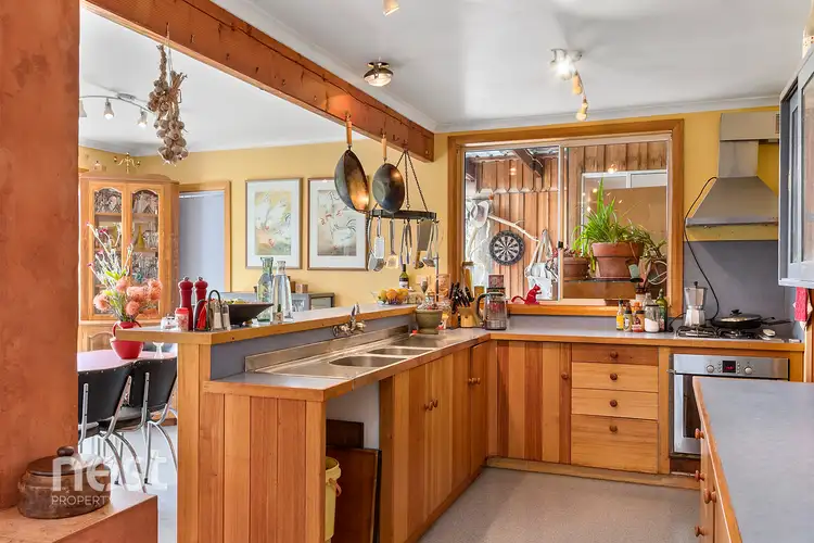 5137 Arthur Highway, Eaglehawk Neck TAS 7179