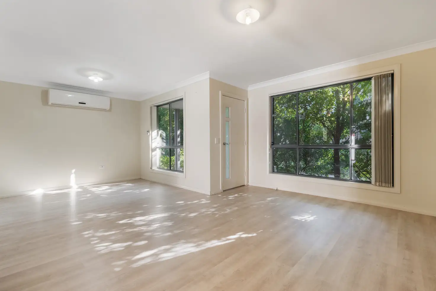 Main view of Homely semi-detached listing, 20 Hadlow Avenue, Glenfield NSW 2167