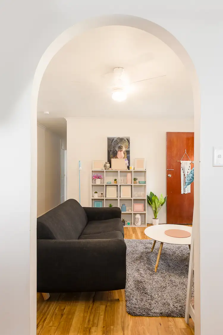 Second view of Homely house listing, 5 Peppermint Street, Crestmead QLD 4132