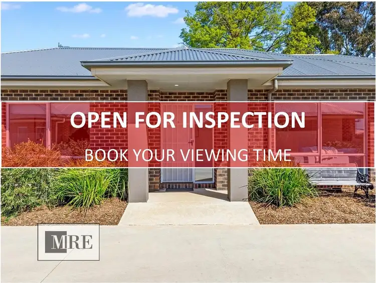 Main view of Homely townhouse listing, 5./18 Kidston Parade, Mansfield VIC 3722