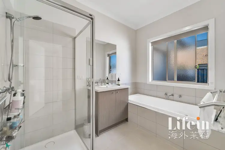 Seventh view of Homely house listing, 49 Escapade Boulevard, Craigieburn VIC 3064
